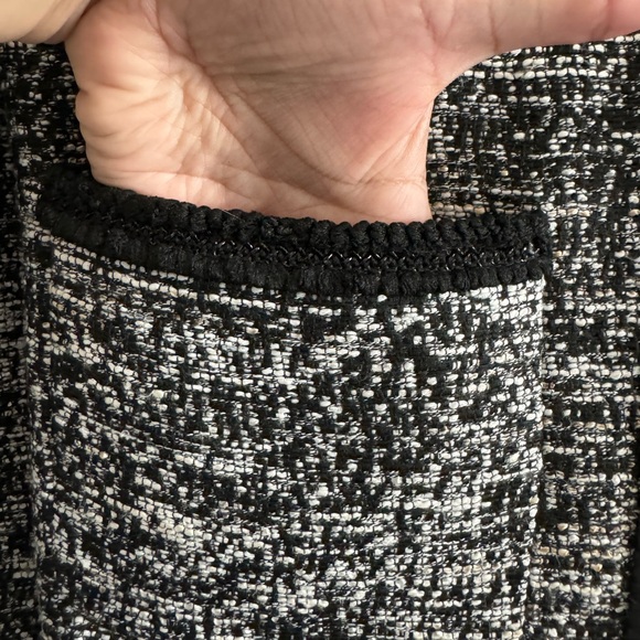 Tommy Hilfiger Size 4 Black White Grey Red Inner Lining + Black Lining - Picture 4 of 11